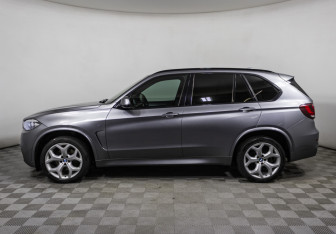 Подержанный автомобиль BMW X5 2016 года (8 фото)