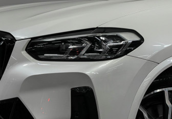Подержанный автомобиль BMW X3 2022 года (8 фото)