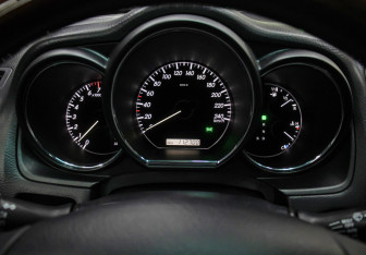 Подержанный автомобиль Lexus RX 2008 года (13 фото)