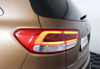 Подержанный автомобиль Kia Sorento 2017 года (27 фото)