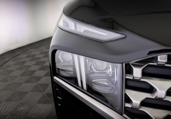 Подержанный автомобиль Hyundai Santa Fe 2022 года (17 фото)