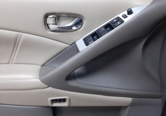 Подержанный автомобиль Nissan Murano Suv 2013 года (18 фото)