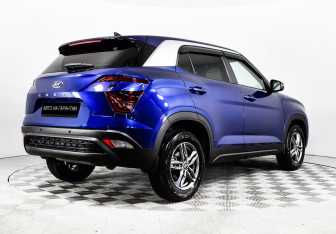 Подержанный автомобиль Hyundai Creta 2021 года (5 фото)