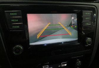 Подержанный автомобиль Skoda Rapid Liftback 2019 года (15 фото)