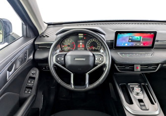 Подержанный автомобиль Haval Jolion 2023 года (21 фото)
