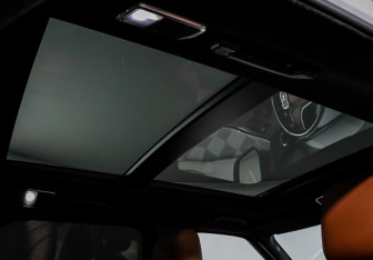 Подержанный автомобиль Land Rover Range Rover Sport 2013 года (18 фото)