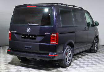Подержанный автомобиль Volkswagen Multivan 2018 года (3 фото)