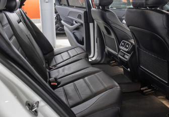 Подержанный автомобиль Mercedes-Benz GLE 2021 года (12 фото)