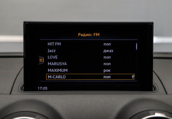 Подержанный автомобиль Audi A3 Sedan 2018 года (18 фото)