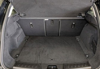 Подержанный автомобиль Land Rover Range Rover Evoque 2020 года (10 фото)