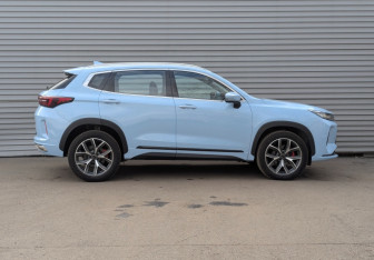 Подержанный автомобиль Exeed LX 2023 года (4 фото)