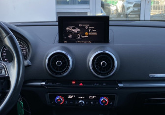 Подержанный автомобиль Audi A3 Sedan 2017 года (12 фото)
