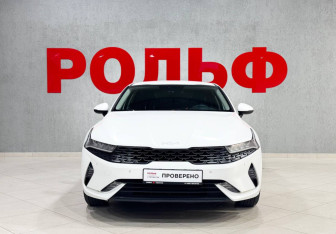 Подержанный автомобиль Kia K5 2021 года (2 фото)