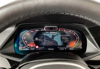 Подержанный автомобиль BMW X5 2019 года (10 фото)