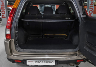 Подержанный автомобиль Honda CR-V 2003 года (10 фото)