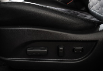 Подержанный автомобиль Hyundai i40 Sedan 2013 года (18 фото)