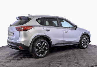 Подержанный автомобиль Mazda CX-5 2015 года (5 фото)