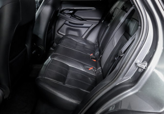 Подержанный автомобиль Land Rover Range Rover Evoque 2019 года (10 фото)