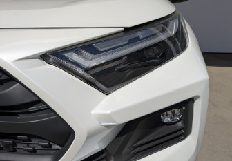 Новый Toyota RAV4 2025 (11 фото)