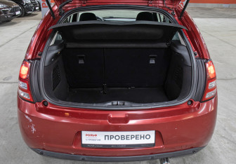 Подержанный автомобиль Citroen C3 Hatchback 2010 года (10 фото)