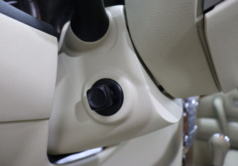 Подержанный автомобиль Infiniti QX80 2015 года (14 фото)