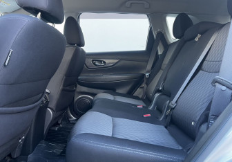 Подержанный автомобиль Nissan X-Trail 2020 года (11 фото)