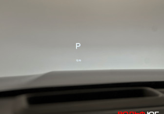 Подержанный автомобиль LiXiang L7 2023 года (16 фото)