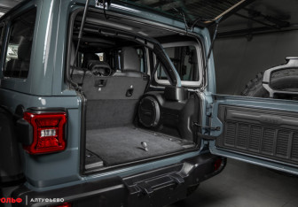 Новый Jeep Wrangler 2025 (14 фото)