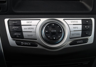 Подержанный автомобиль Nissan Murano Suv 2011 года (16 фото)