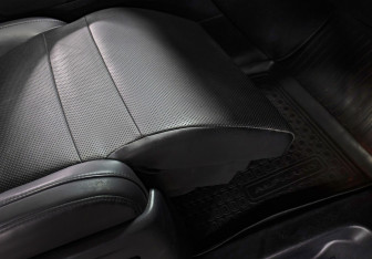 Подержанный автомобиль Toyota Alphard 2019 года (12 фото)