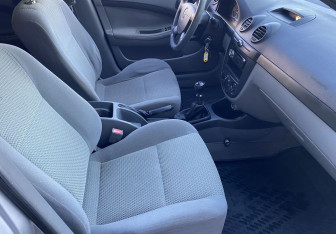 Подержанный автомобиль Chevrolet Lacetti Hatchback 2012 года (9 фото)