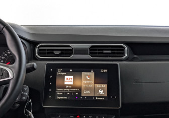 Подержанный автомобиль Renault Duster 2021 года (17 фото)