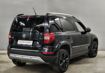 Подержанный автомобиль Skoda Yeti 2015 года (5 фото)