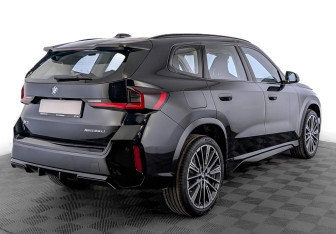 Новый BMW X1 2025 (2 фото)