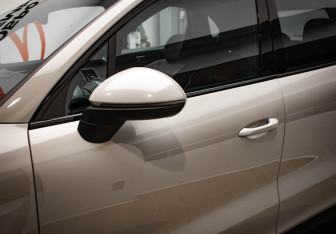 Подержанный автомобиль Porsche Cayenne 2021 года (37 фото)