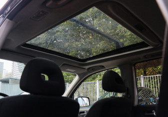 Подержанный автомобиль Nissan X-Trail 2011 года (9 фото)