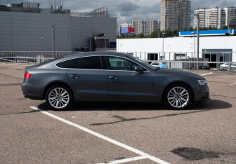Подержанный автомобиль Audi A5 Liftback 2013 года (4 фото)