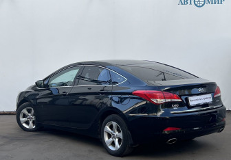 Подержанный автомобиль Hyundai i40 Sedan 2014 года (7 фото)