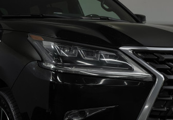 Подержанный автомобиль Lexus LX 2021 года (26 фото)