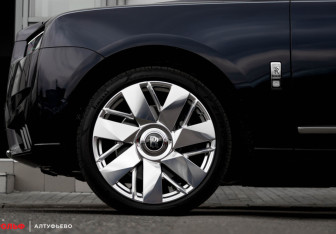 Новый Rolls-Royce Cullinan 2024 (15 фото)