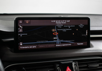 Подержанный автомобиль Genesis G70 2021 года (21 фото)