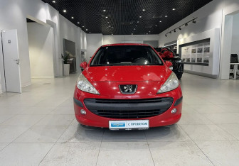 Подержанный автомобиль Peugeot 207 Hatchback 2008 года (2 фото)
