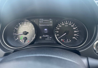 Подержанный автомобиль Nissan Qashqai 2019 года (18 фото)