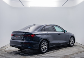 Подержанный автомобиль Audi A3 Sedan 2021 года (5 фото)