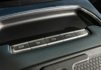 Подержанный автомобиль Voyah Free 2023 года (18 фото)