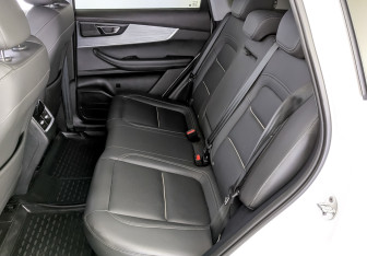 Подержанный автомобиль Chery Tiggo 7 Pro Max 2024 года (12 фото)