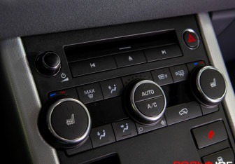 Подержанный автомобиль Land Rover Range Rover Evoque 2012 года (14 фото)