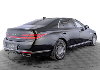 Подержанный автомобиль Genesis G90 2021 года (5 фото)