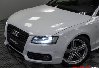 Подержанный автомобиль Audi S5 Coupe 2010 года (23 фото)
