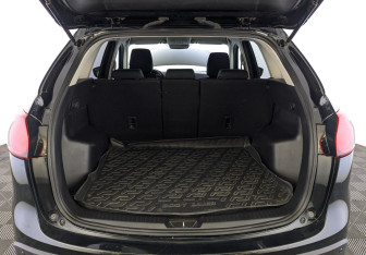 Подержанный автомобиль Mazda CX-5 2016 года (10 фото)